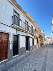 Appartement  Tres de abril. Piso  locales comerciales en coria del rio