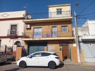Casa  Guadix. Casa adosada en  palmete  sevilla