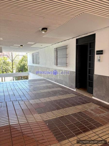 Foto aaed460e-9d8c-454a-8ba9-5d727919c953. Erdgeschoss in Triana Casco Antiguo Sevilla