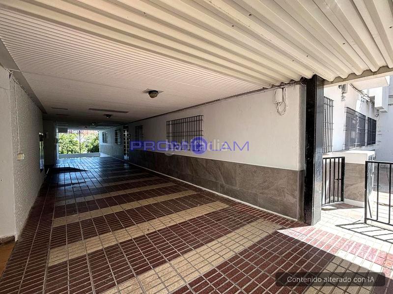 Foto ae3fe04f-5abf-45d6-aa17-637c75f39f1b. Erdgeschoss in Triana Casco Antiguo Sevilla