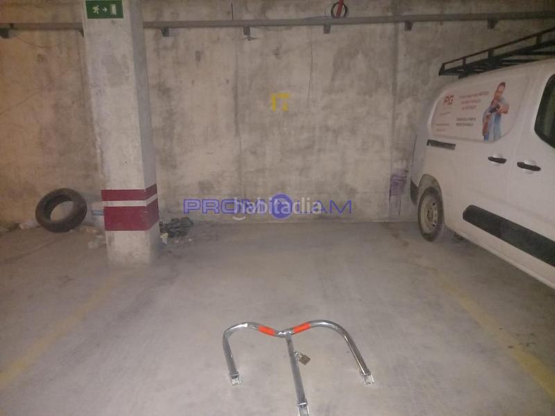 Foto 39acff5d-ca10-4242-87c7-c19ff1daee2e. Aparcament cotxe a Aznalcóllar