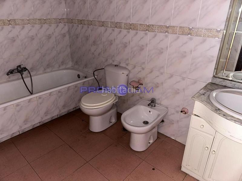 Foto 1d8c755f-8136-415a-8689-cb432985022d. Haus mit parking in Coria del Río