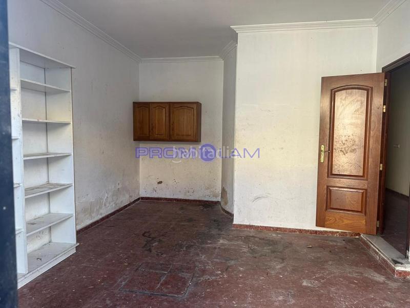 Foto 7bd74f76-658f-496c-97f5-7ffe8c684171. Haus mit parking in Coria del Río