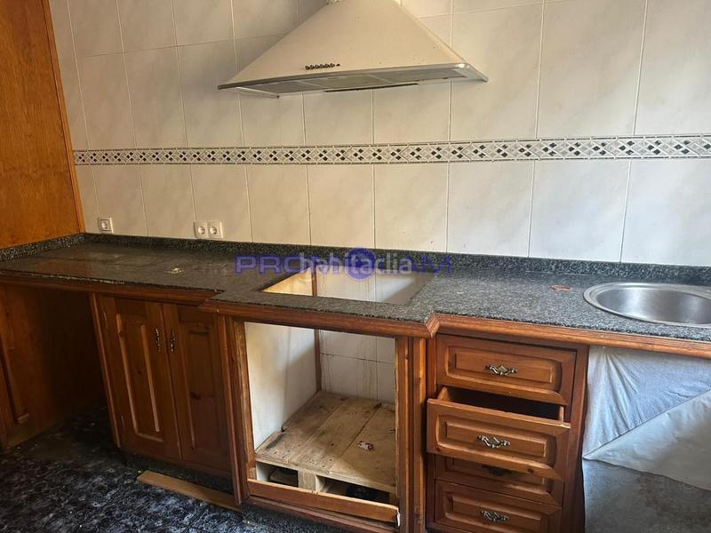 Foto 8ef53024-fb18-4fdc-b3b8-48cf540c5187. Haus mit parking in Coria del Río