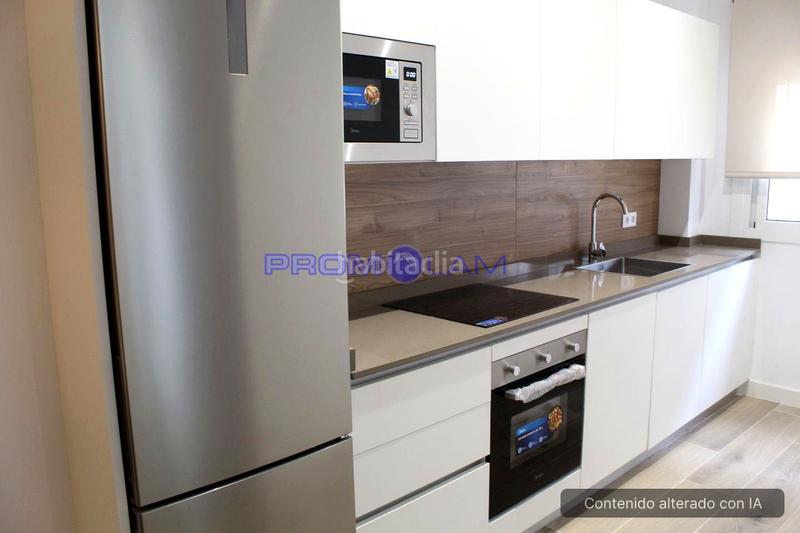 Foto b8a24a3e-a344-40b4-afbb-93111774b346. Location rez-de-chaussée dans Triana Casco Antiguo Sevilla