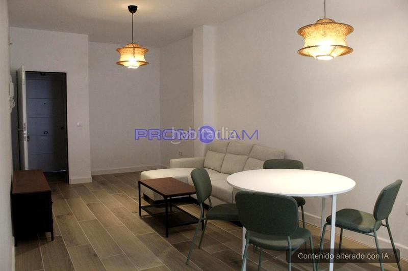 Foto fda134f7-1d1a-4bad-8974-7fea76fb828e. Location rez-de-chaussée dans Triana Casco Antiguo Sevilla