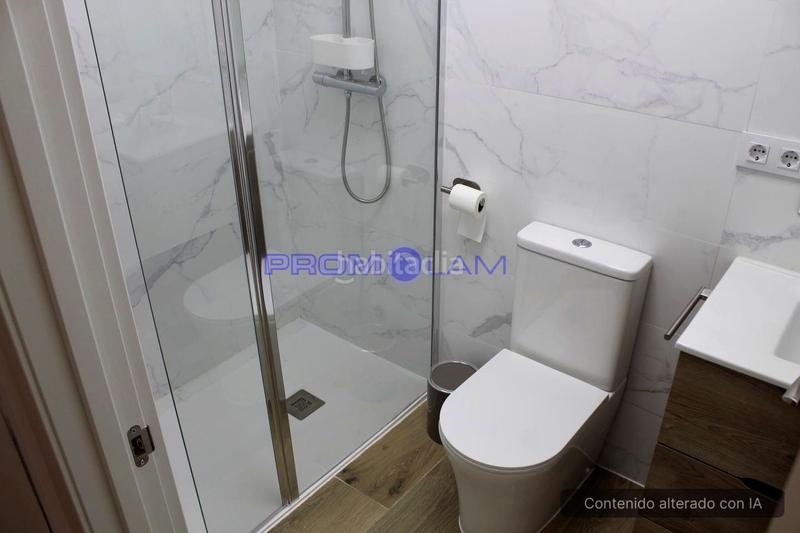 Foto fff6f4fd-c50f-4d7c-b34f-a891596b1ee8. Location rez-de-chaussée dans Triana Casco Antiguo Sevilla