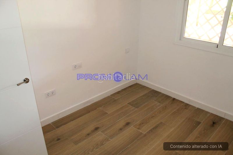 Foto 5b13d7fa-6fb4-45e8-b0de-286a817d2cf3. Planta baixa a Urbadiez - Entrepuentes Sevilla