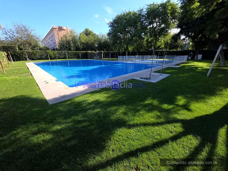 Foto 0f5ba6a7-7353-4772-897a-e66cce7ef81a. Erdgeschoss in Urbadiez - Entrepuentes Sevilla