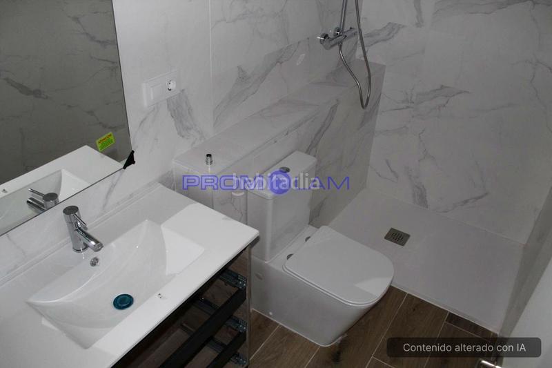 Foto f8834bef-609c-4461-be7d-ffdef4436d9b. Erdgeschoss in Urbadiez - Entrepuentes Sevilla