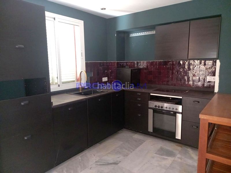 Foto 4ac0a6f9-8706-4100-8d7d-d9a82a5d94bf. Casa amb piscina a Bollullos de la Mitación