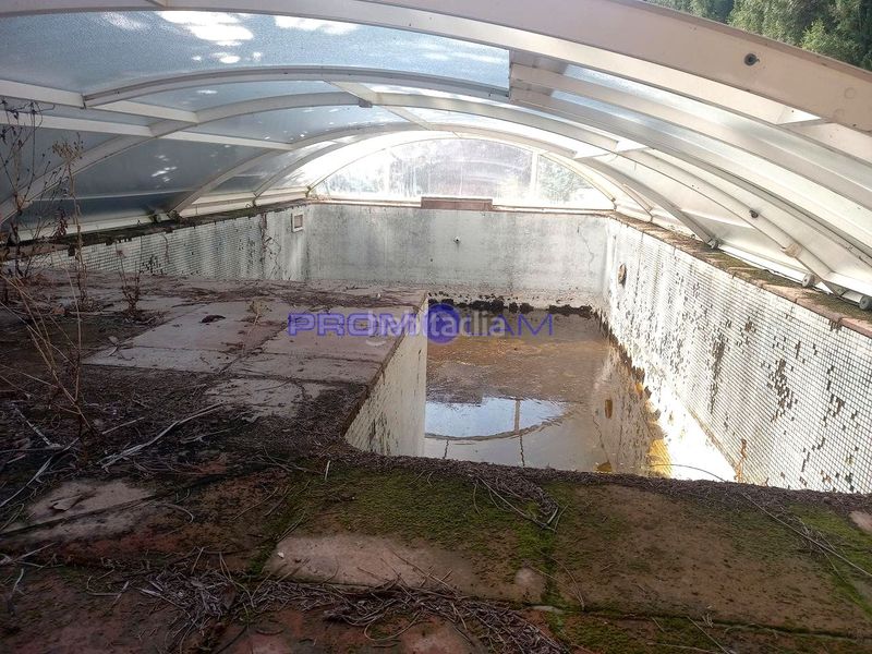 Foto 6c83a65c-b34d-434d-8c4c-13a8e2d4fec3. Casa amb piscina a Bollullos de la Mitación