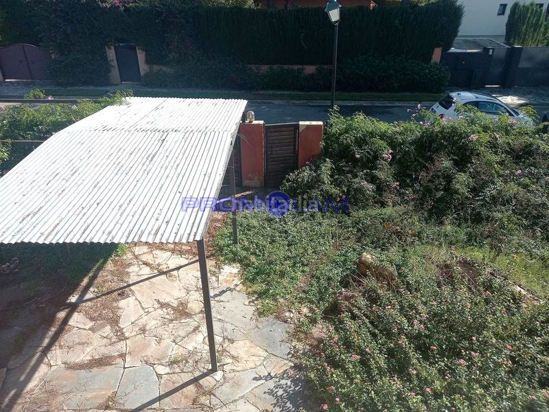 Foto ae1866a7-cdc1-4b79-a800-a9e045dc587a. Casa amb piscina a Bollullos de la Mitación