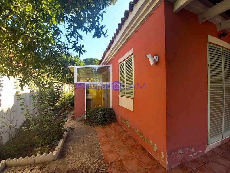 Foto e8bb5ac5-e9b7-4294-a1a0-9571311ff1d9. Casa amb piscina a Bollullos de la Mitación