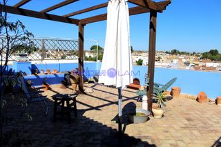 Appartement à Palomares del Río. Gran duplex avda coria  palomares del rio