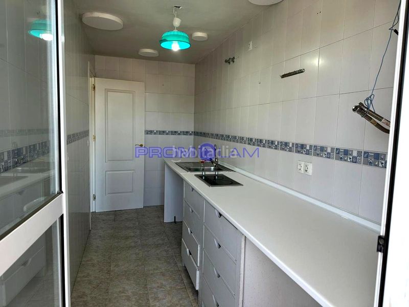 Foto 06c982e6-bed4-4910-b2bc-00179b258af9. Pis amb aparcament a Gelves