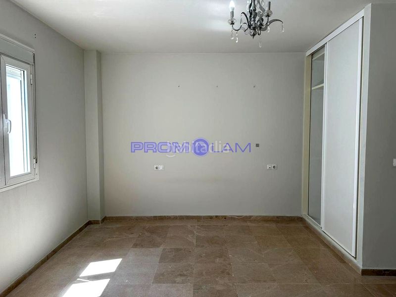 Foto 235d3b91-f6bd-4441-a32f-927819addcfa. Pis amb aparcament a Gelves