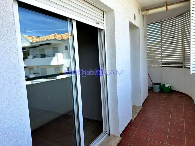 Foto f16878b3-483e-4343-802d-9783fb728d91. Pis amb aparcament a Gelves