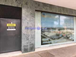 Locale commerciale  Lituania. Locales en planta baja la rinconada