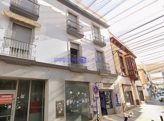 Local Comercial  Santa maría magdalena. Local centrico calle santa mª magdalena, dos hermanas