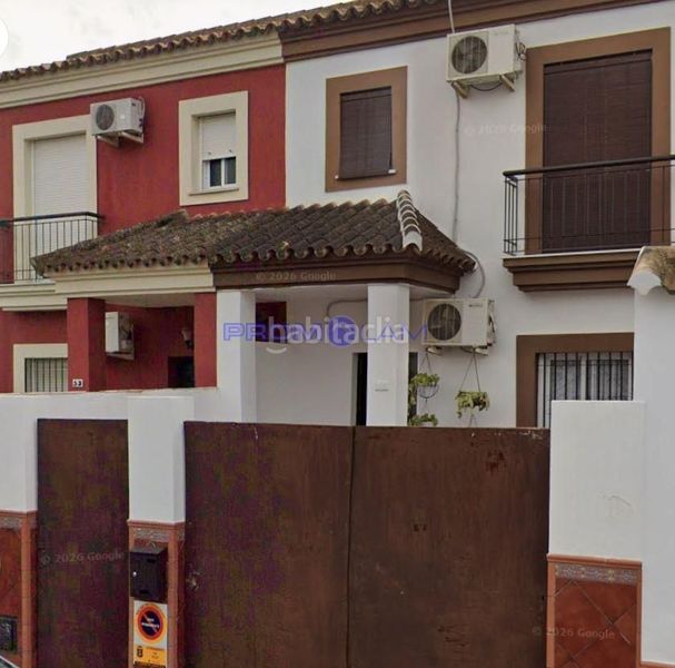 Foto 1227cef3-8772-4331-ae3b-ce66d4c3fc80. Casa amb aparcament a Pilas