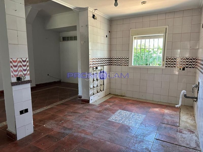 Foto 5075cf0c-5781-4cf4-b3ed-2187bee1ff32. Casa amb piscina a Almensilla