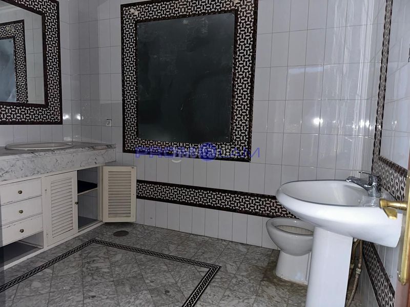 Foto a7855f00-73ae-4878-9582-f903676afd57. Casa amb piscina a Almensilla