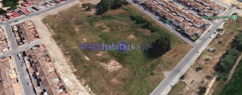 Foto 3bceb616-3b56-47aa-addd-1ef32390be80. Terreno residencial conjunto de parcelas para desarrollo residencial en la puebla del río en Puebla del Río (La)