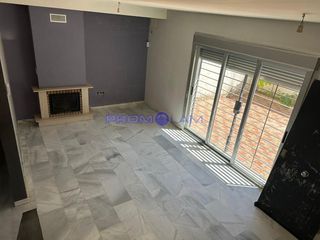 Casa  Despeñaperros. Adosada calle despeñaperros, bollullos de la mitacion