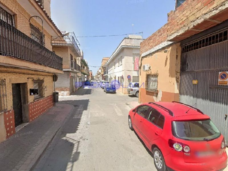 Foto 88914fcb-d25b-47ff-96d0-7040930669a7. Casa a Palmete Sevilla