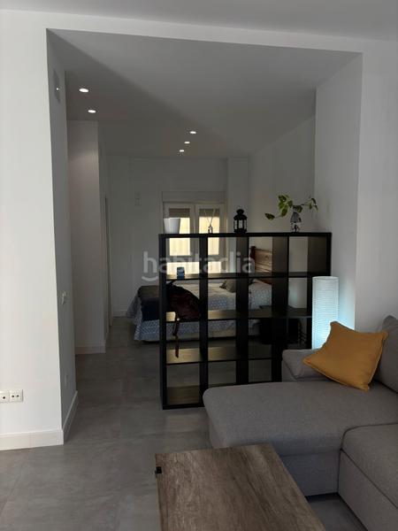 Foto 99227edc-cecf-4f89-860d-acbff2a210a8. Location appartement dans avenida de los guindos 29 dans Málaga