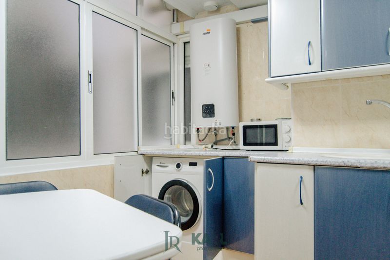 Foto 604b6433-6c74-4017-89e0-8f71dde49b91. Lloguer pis a Parque Ayala - Jardín de la Abadía - Huelín Málaga