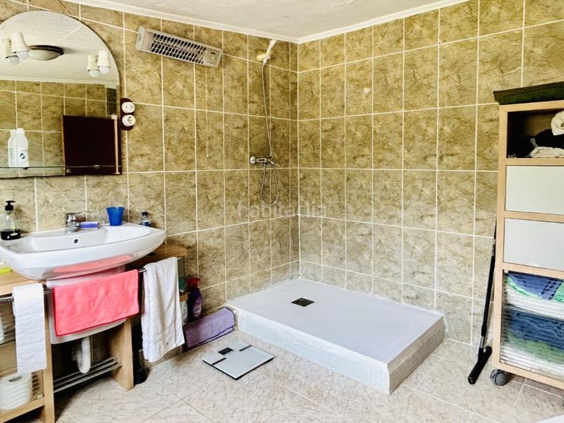 Foto b9e7ecb4-8c99-467b-b0e2-a8154893a913. Masía vivienda rural en Iznájar
