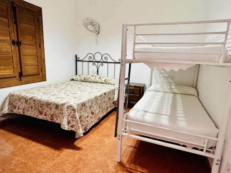 Foto fdb072f2-05e5-47de-a357-2aff00944ce6. Masia amb calefacció piscina a Archidona