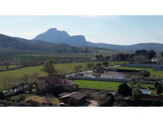 Terreny residencial a Archidona. El espacio que soñabas para tu chalet con piscina!