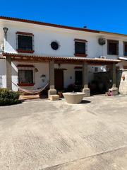 Masía en Villanueva del Trabuco