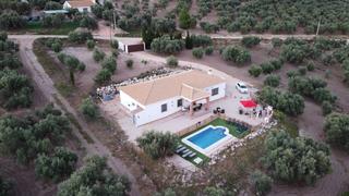 Masia a Calle sierra gorda 2
