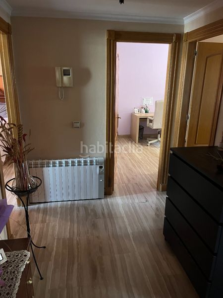 Foto 5c14b2cd-0a45-4f5a-93fb-20c1f3f271ad. Casa adossada a estación de Cártama Cártama