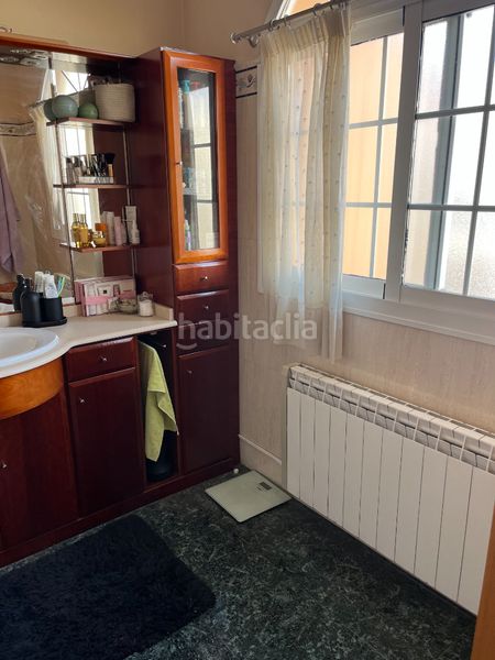 Foto 848d0faf-76bf-42a2-a35a-3a1be9acb4f9. Casa adossada a estación de Cártama Cártama