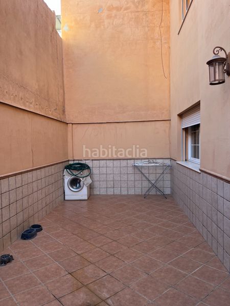 Foto aec8bef5-0588-44a7-b778-d516ac6e9d40. Casa adossada a estación de Cártama Cártama