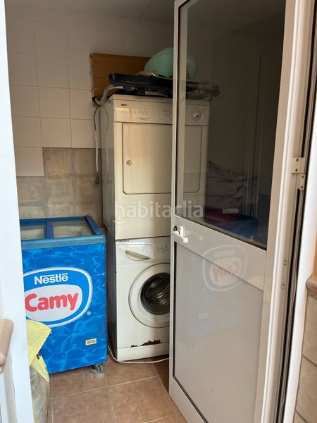 Foto e5fde90e-be56-45fa-baf7-be223a56858b. Casa adossada a estación de Cártama Cártama