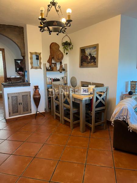 Foto 84d08981-cbfc-420f-911d-a799ddefc579. Masía en calle cáceres 23 en Cártama