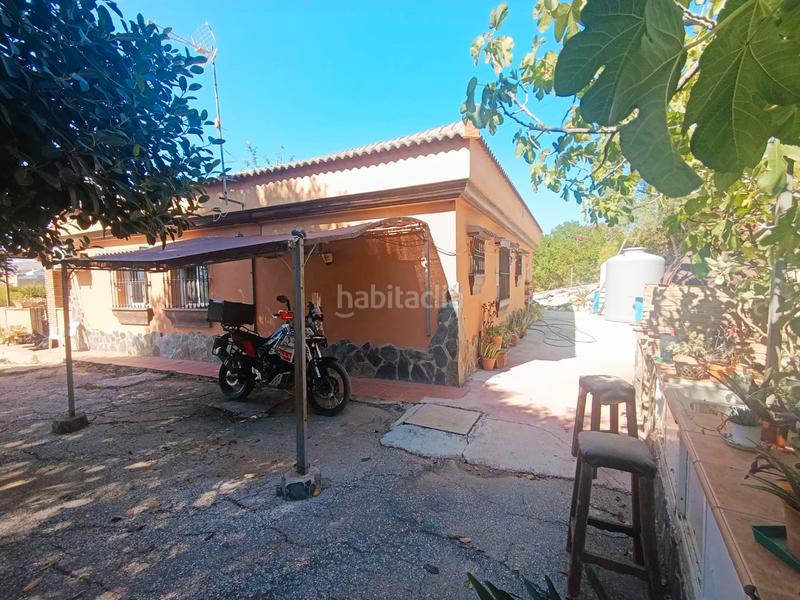 Foto a2ec8536-a48b-4ddd-868e-40abd1e70379. Masía en calle cáceres 23 en Cártama