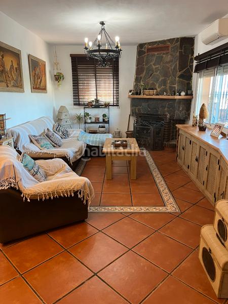 Foto df0cd9e6-c369-46f8-a631-b7d90ad8b44e. Masía en calle cáceres 23 en Cártama