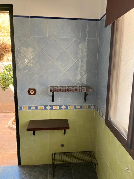 Foto 2dc8fd6d-bf61-40f2-9b15-d621712cab67. Alquiler apartamento en carretera la fresneda 54 en Málaga