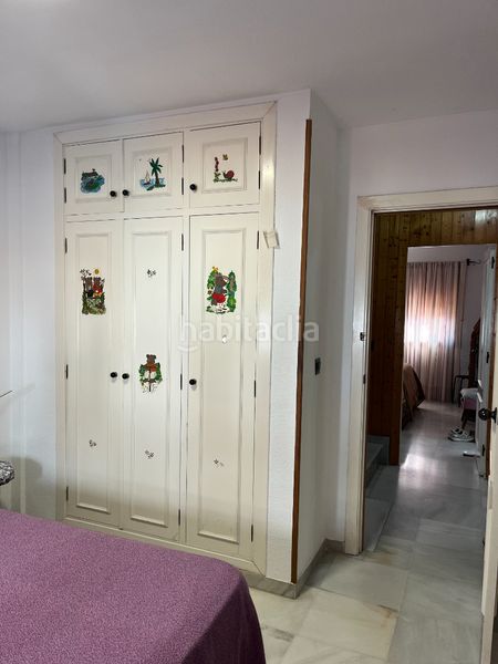 Foto 0a8bb8a4-65c0-4ef4-88c7-f0acb75e1d84. Casa adossada amb xemeneia aparcament a Churriana - El Pizarrillo - La Noria - Guadalsol Málaga