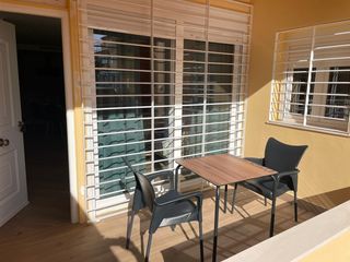 Affitto Piccolo appartamento in Calle vicente blanch picot 2