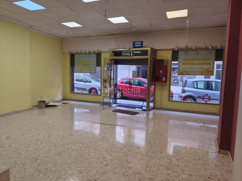 Foto 92358436-4bd8-40fd-b939-32e91708c8d4. Edificio in Maracena