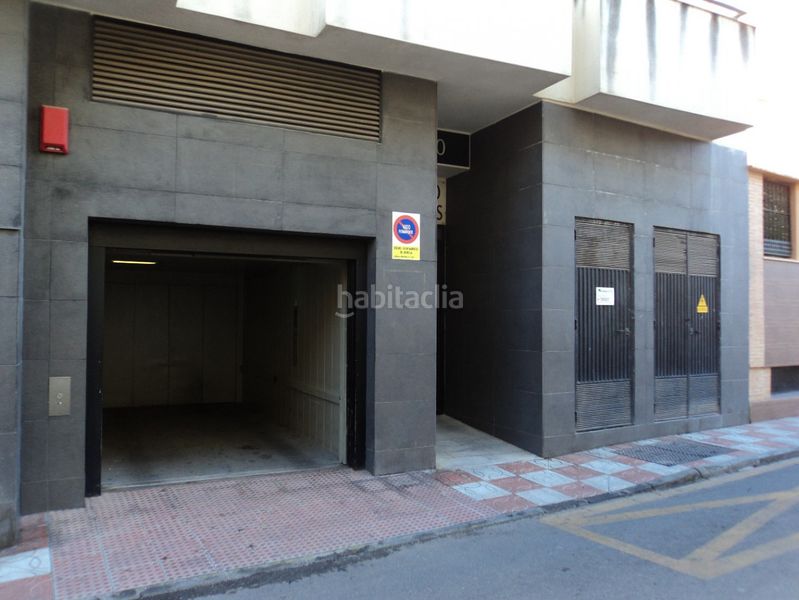 Foto aa2daf0a-e06f-46e6-8a6e-e40c57a70ba5. Lloguer aparcament cotxe a Poniente Armilla