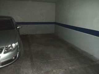 Miete Autoparkplatz in Poniente. Plaza de garaje en armilla junto al ayuntamiento